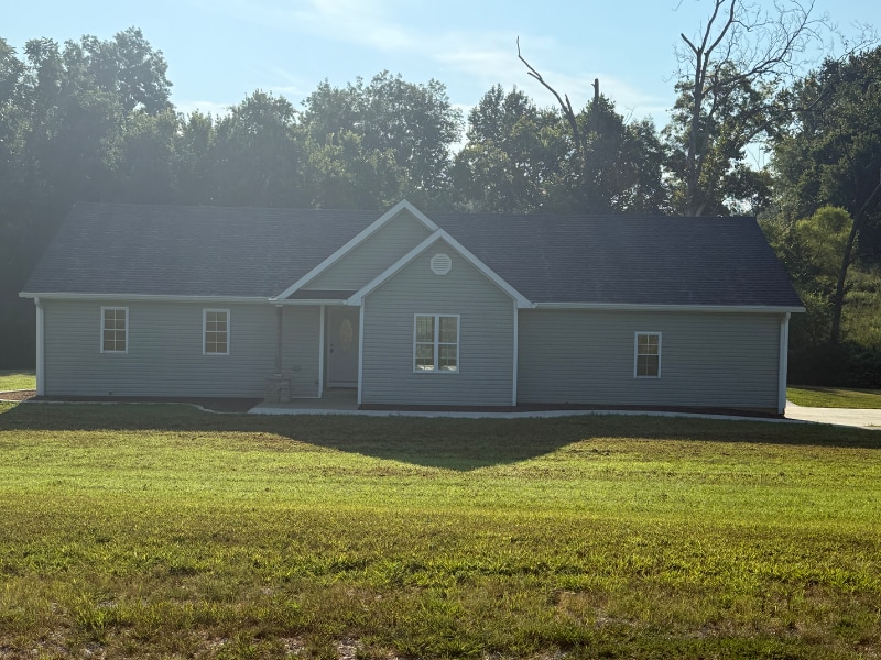 Primary Photo - 135 John Anderson Dr
