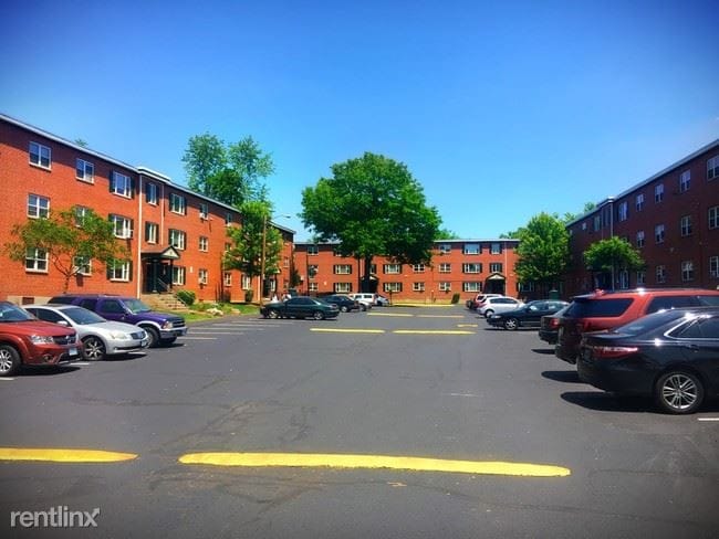 Primary Photo - 29 Annawan St