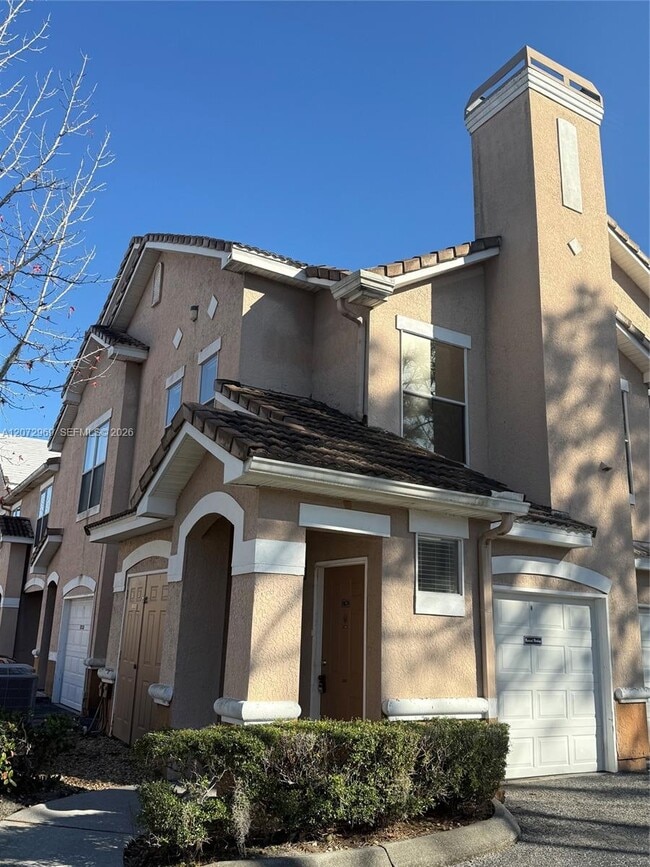 Building Photo - 17962 Villa Creek Dr