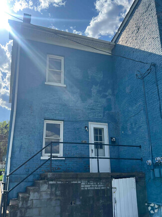 Building Photo - 1853 Belmont St