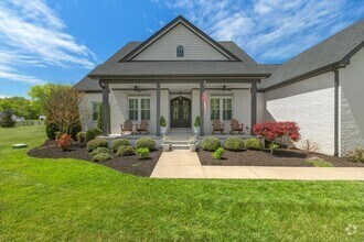 Building Photo - 427 Carters Creek Pike