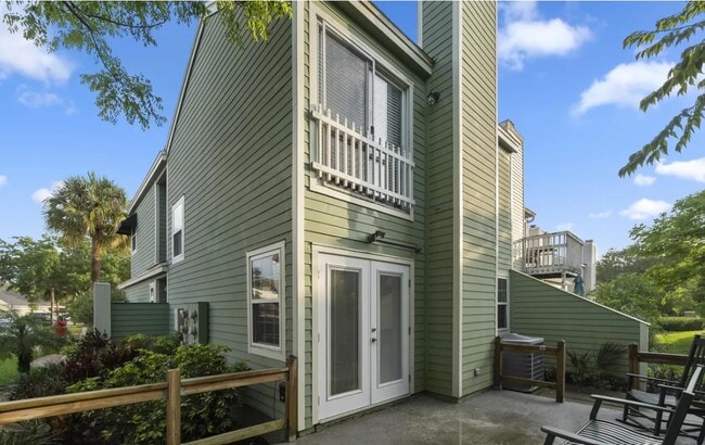 Building Photo - 1442 Spindrift Cir E