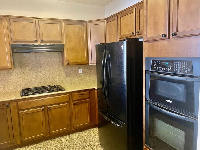 Foto del edificio - 3/2 in North Clovis Gated Community