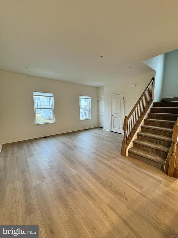 Building Photo - 2537 Westwind Blvd