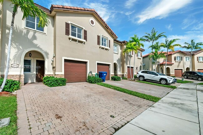 Building Photo - 22014 SW 89th Ct