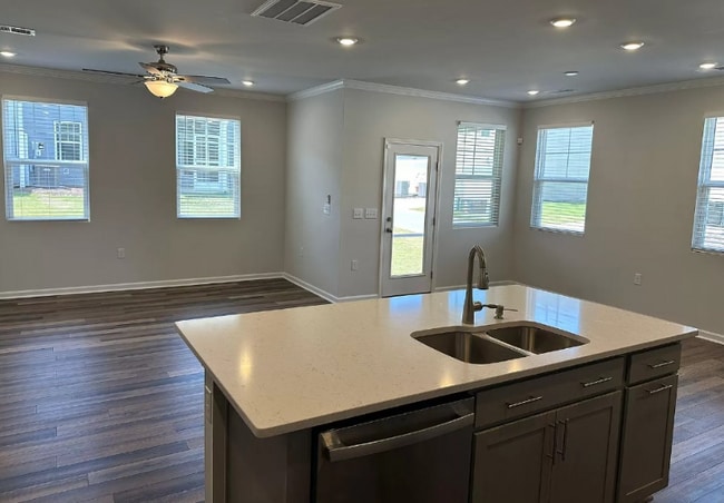 Foto del edificio - 1765 Aspen River Ln