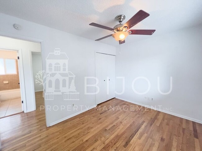 Photo - 2206 E Fountain Blvd House