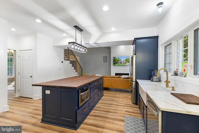 Foto del edificio - 17 Old Banks Dr