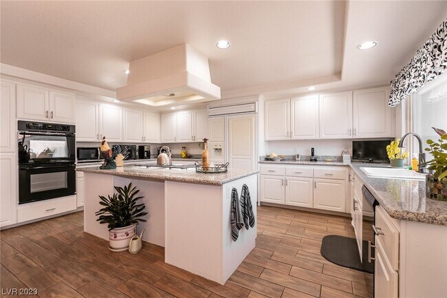 Building Photo - 4116 Antique Sterling Ct