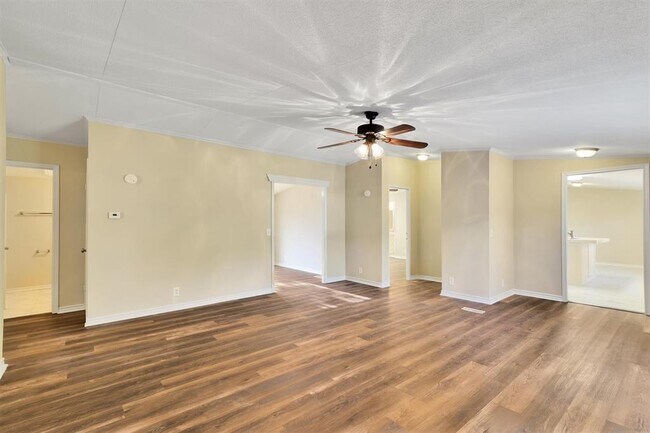 Foto del edificio - 16371 Texas Star Ct