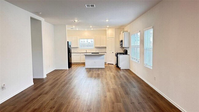 Building Photo - 308 Canley Lp