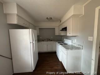 Foto del edificio - 817 Ridge Rd