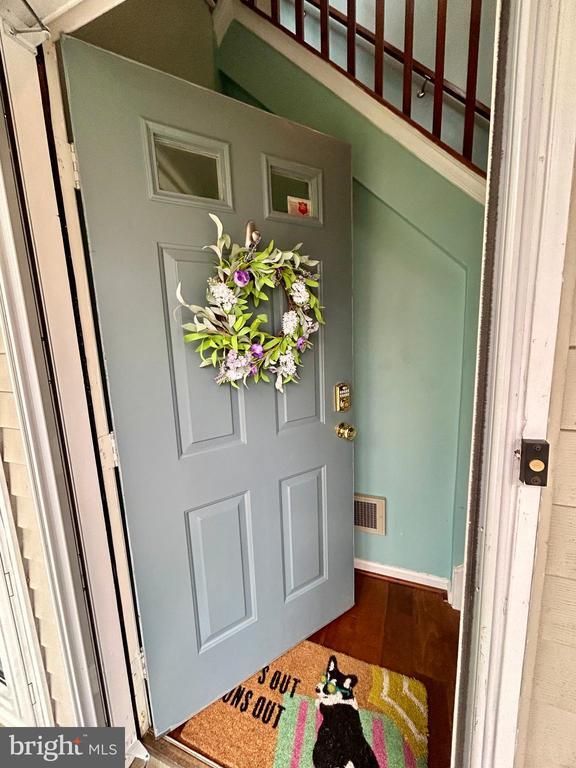 Foto del edificio - 904B Oliphant Ln