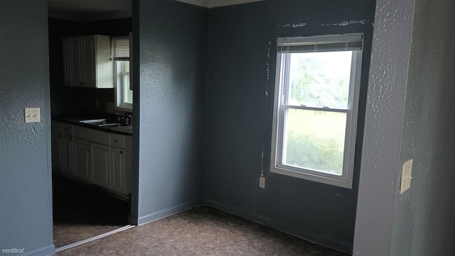 Building Photo - 2 br, 1 bath House - 405 Branum Street