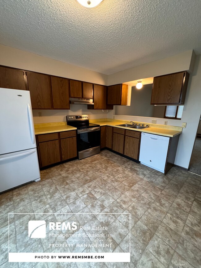 Foto del edificio - 701-709 12th Street / 1400-1406 Tuttle St