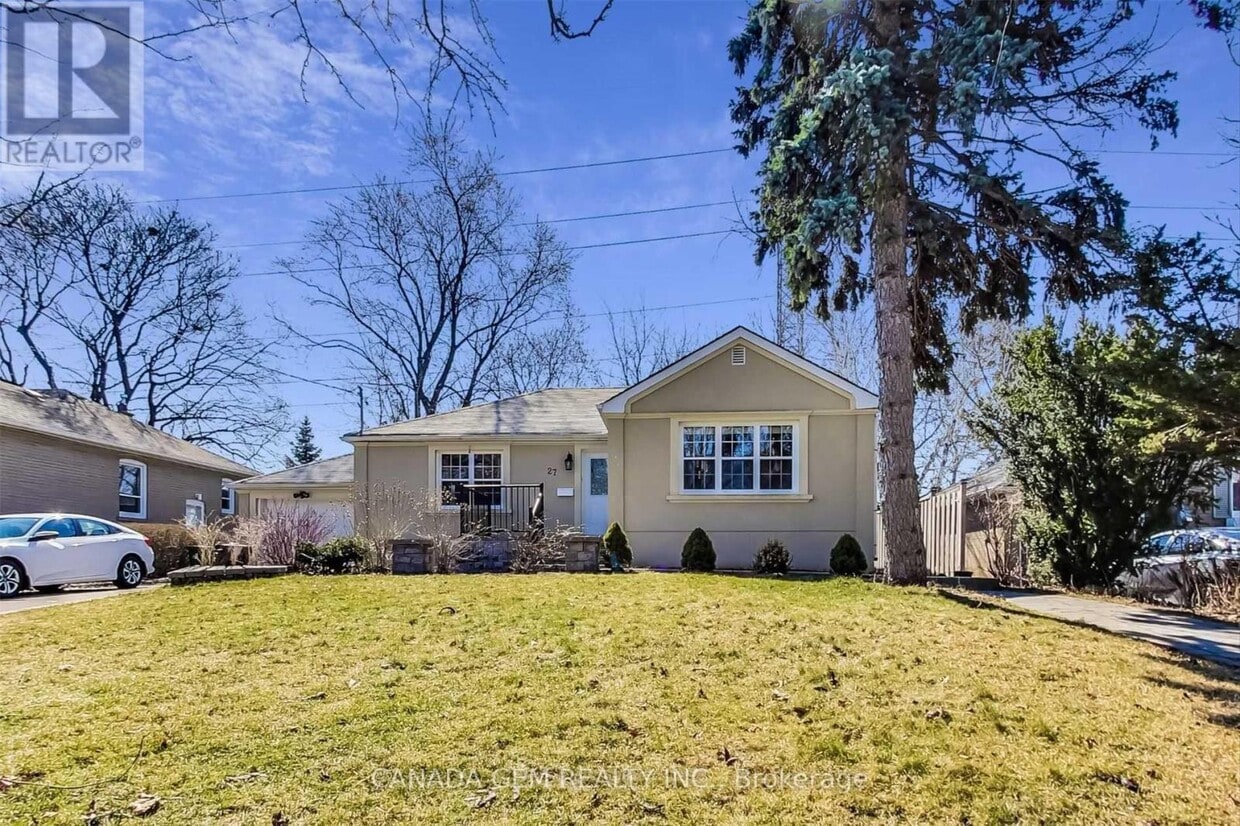 Photo principale - 27 Kenton Dr