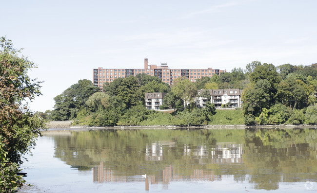 Foto del edificio - Scarborough Manor