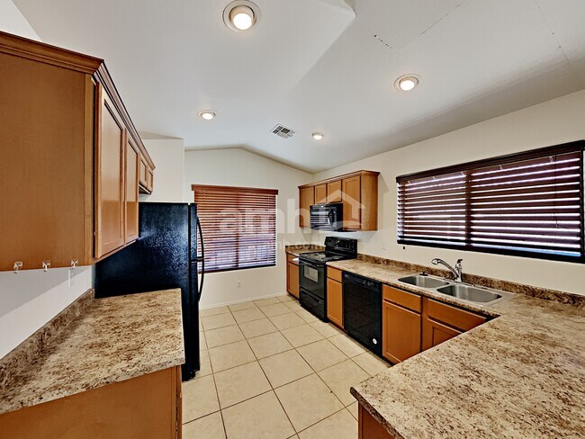 Foto del edificio - 3207 S 94th Ave