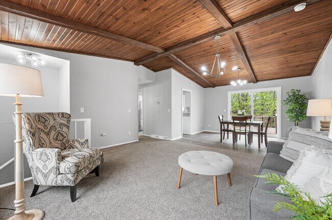 Foto del edificio - 5801 Covington Ter