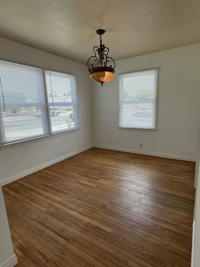 Building Photo - Single Family Home Located in the Montalvo...