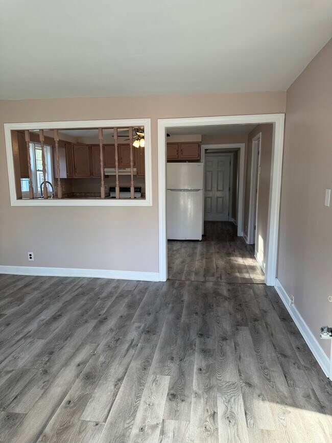 Foto del edificio - 1321 Brookside Ave