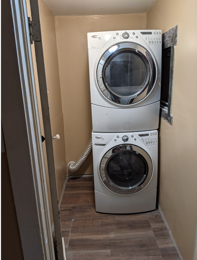 Building Photo - 1903 W Jackson St