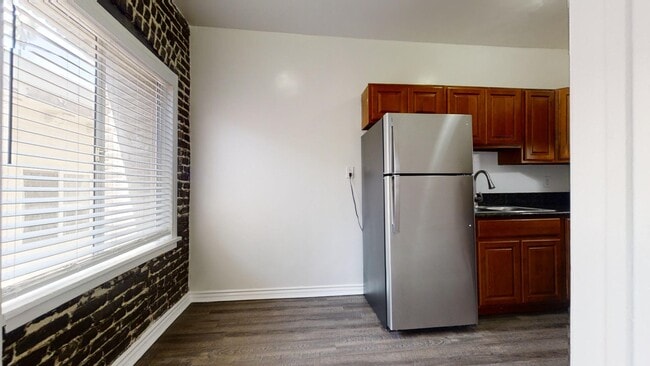 Foto del edificio - New Hampshire Manor