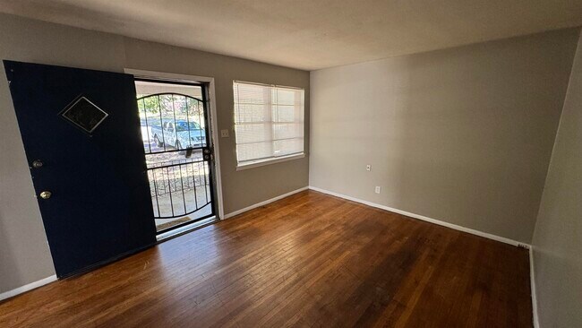 Foto del edificio - 3056 Arrendale St