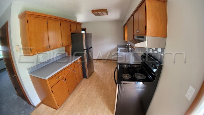 Foto del edificio - 2645 2nd Ave