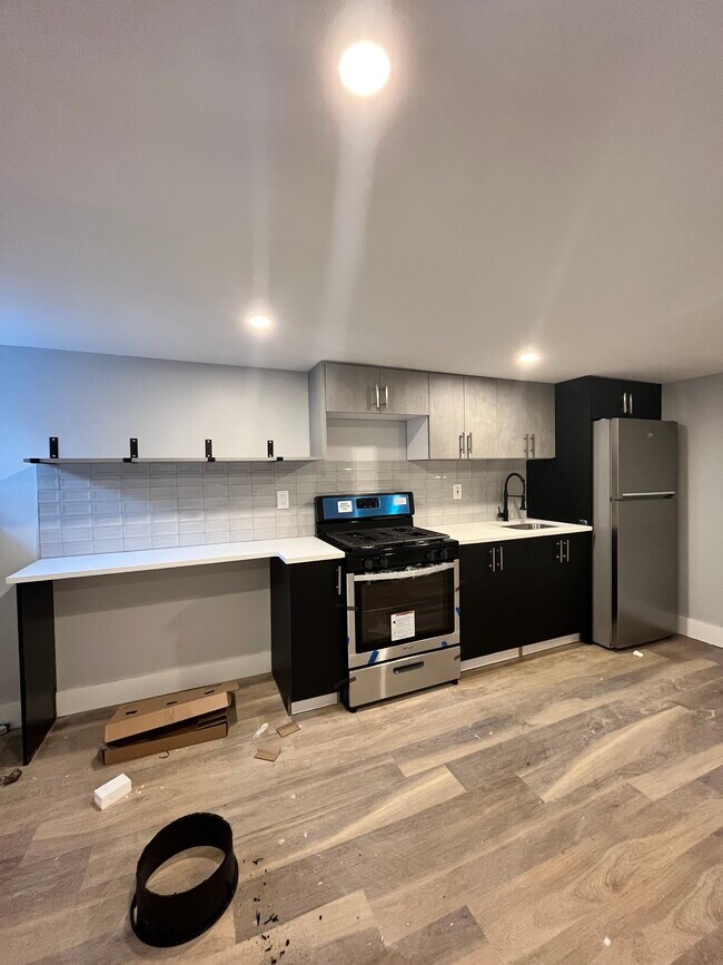 34 Clerk St Basement - 32 Clerk St