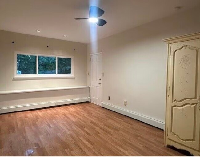 Foto del edificio - 409 Adams St