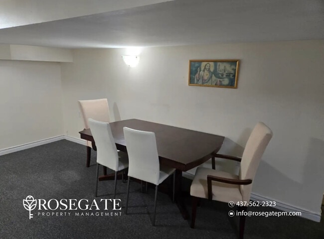 Photo du bâtiment - 2-Bedroom Basement Apartment in Mississauga | All Utilities Included + Parking