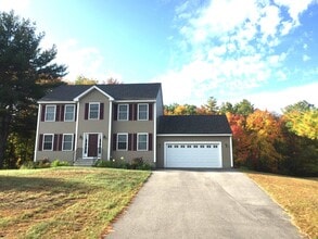 Building Photo - 27 Nesenkeag Dr