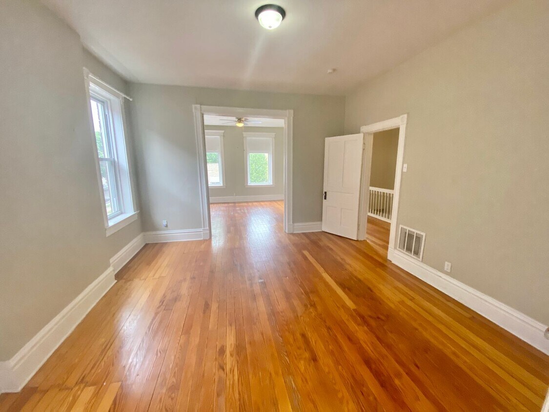 Foto principal - 2852 Wyoming St