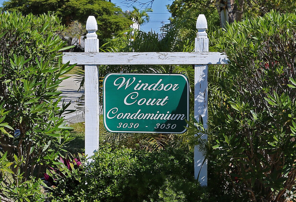 Foto del edificio - Windsor Court Condminiums