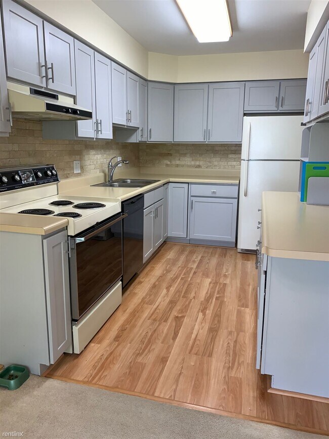 Building Photo - 2 br, 2 bath Condo - 511 Park Pl