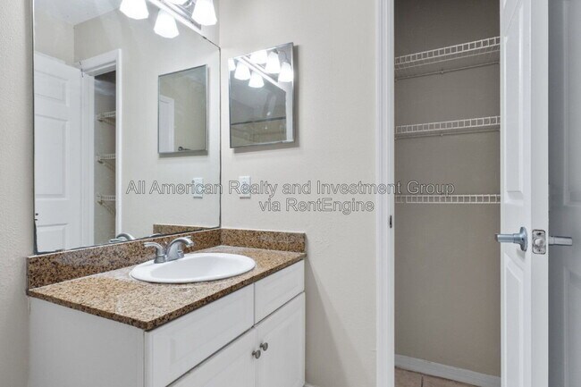 Foto del edificio - 4274 Calinda Ln