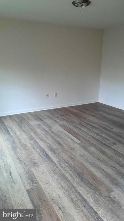 Building Photo - 315 Antilles Court