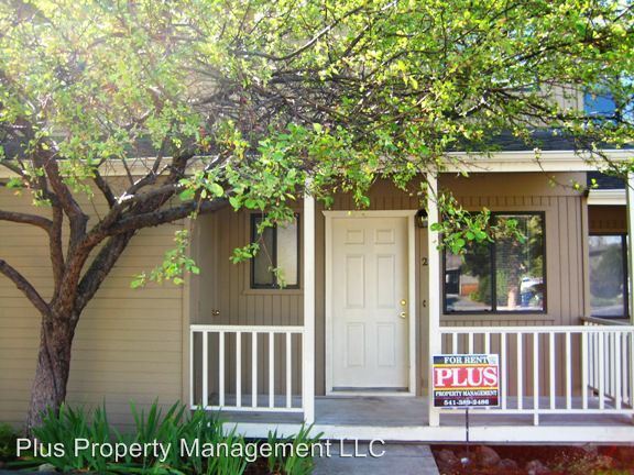 Primary Photo - 2055 NE York Cir