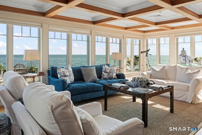 Building Photo - 4 Point Rd