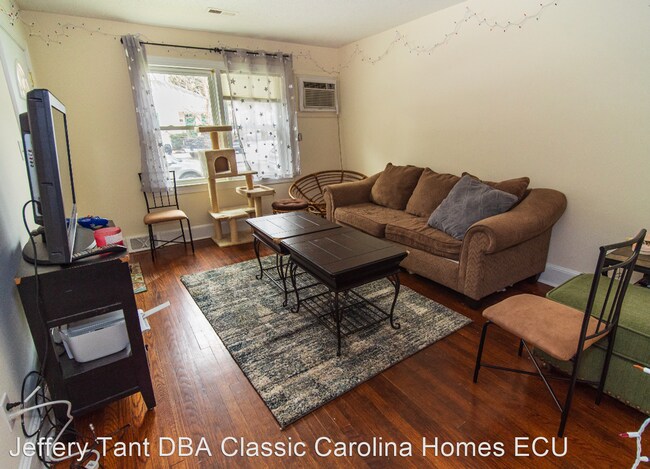 Building Photo - 2 br, 1 bath House - 1401-B E 2nd Street