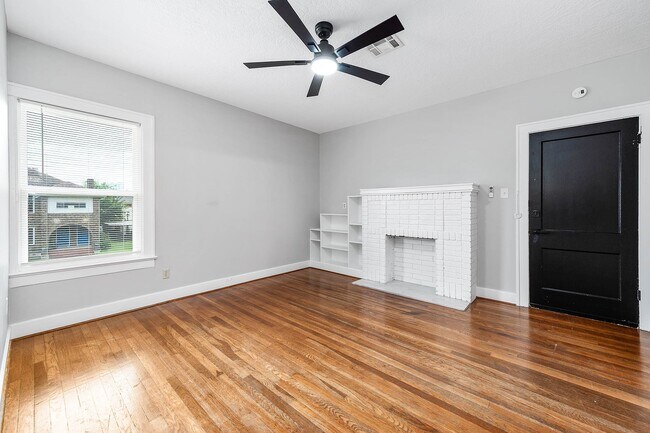 Foto del edificio - 2511 Arbor St