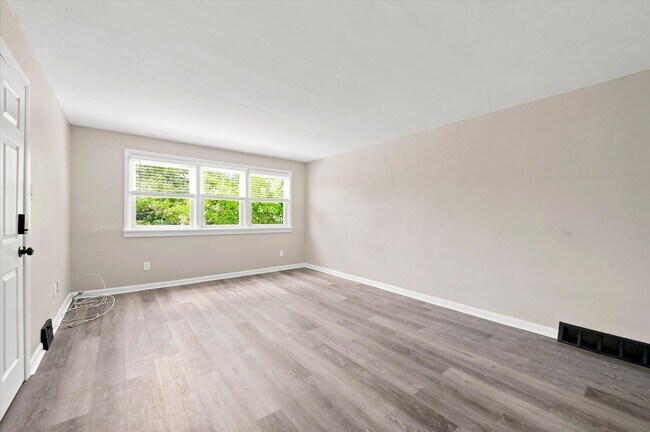 Foto del edificio - 418 W Jefferson St