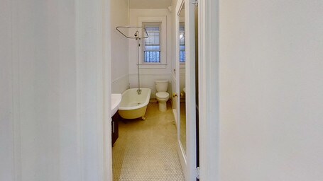 Photo du bâtiment - 135 Earl Pl