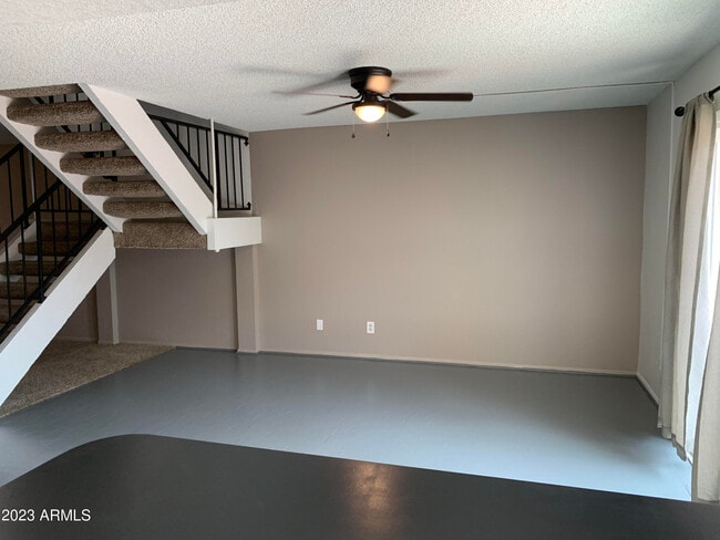 Building Photo - 8222 N 32nd Dr