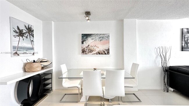 Foto del edificio - 1500 Bay Rd