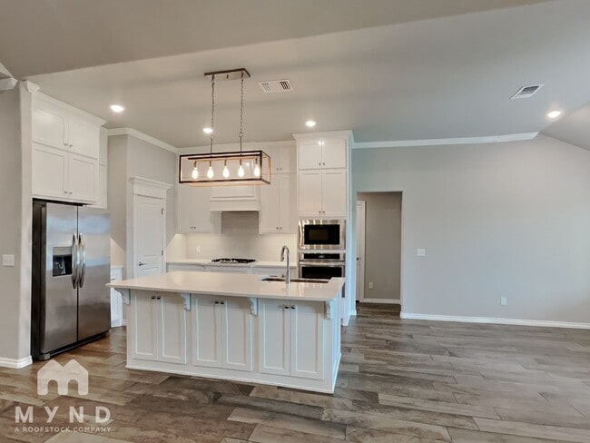 Building Photo - 509 Texoma Dr
