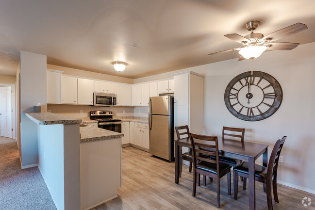 2BR, 2BA - Lower - Timber Falls Apartments