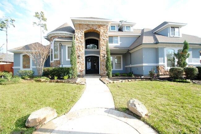 Foto del edificio - 15823 Medina Lake Ln