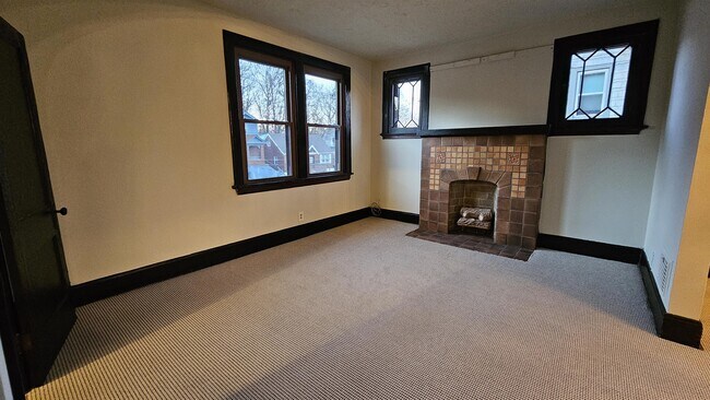 Building Photo - 1248 Rutledge Ave